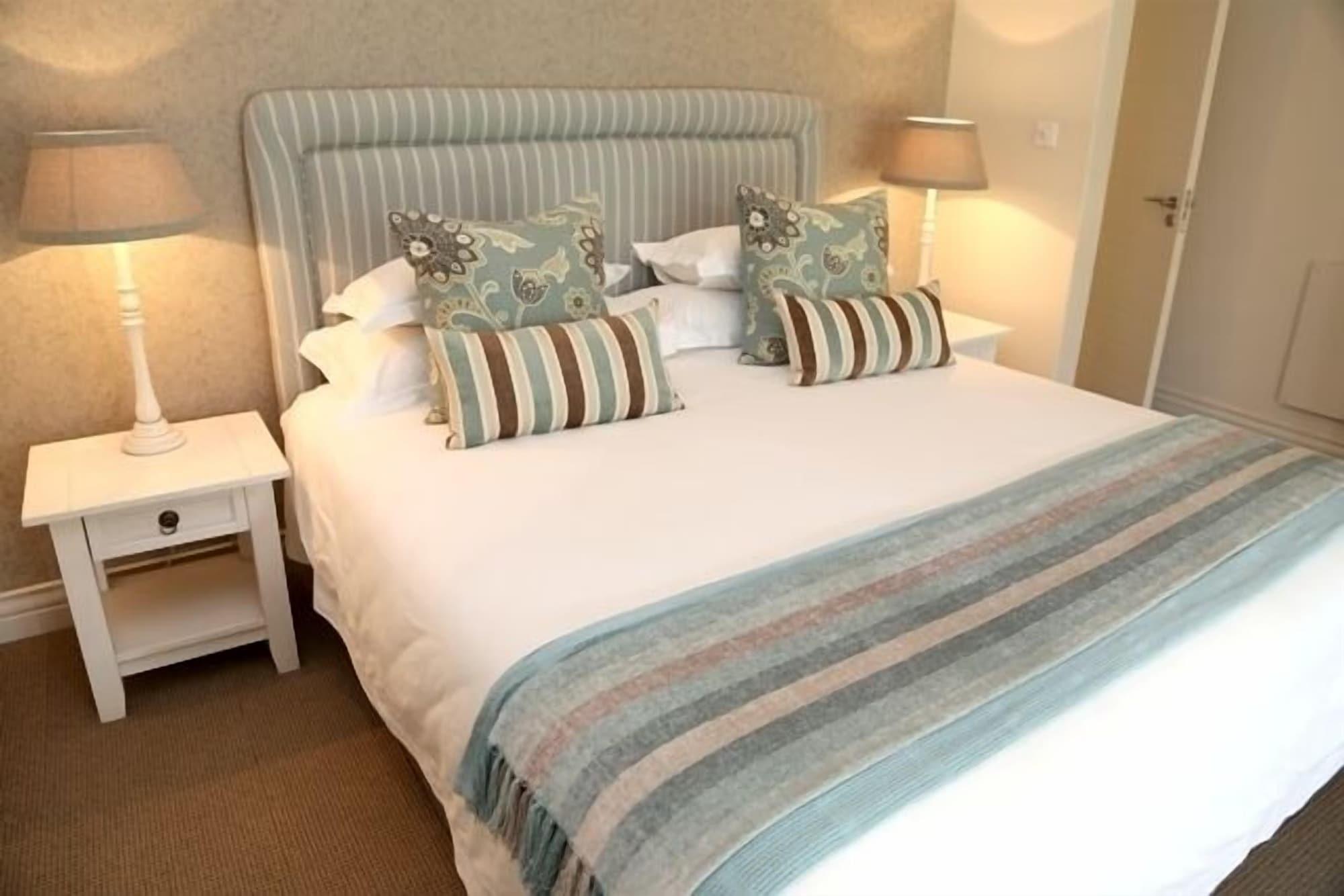 Kingsmead Guest House ハラレ エクステリア 写真