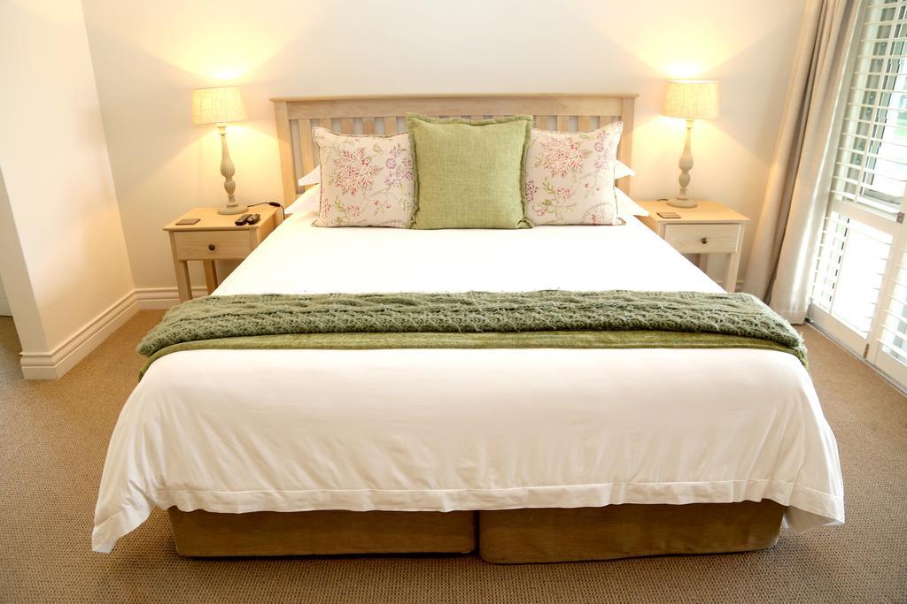 Kingsmead Guest House ハラレ エクステリア 写真