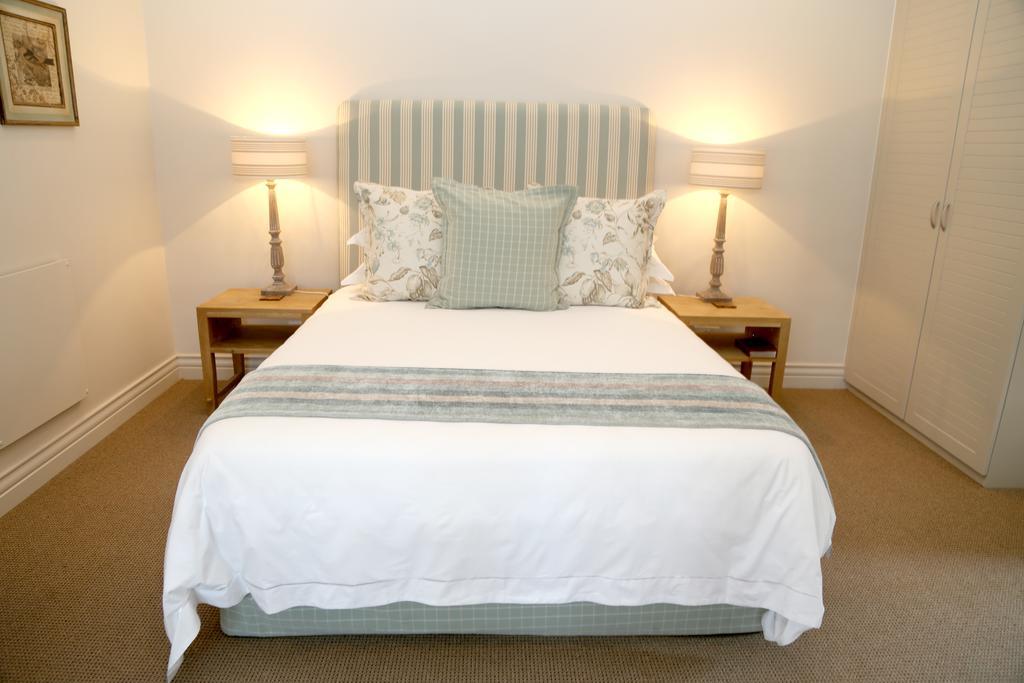 Kingsmead Guest House ハラレ 部屋 写真
