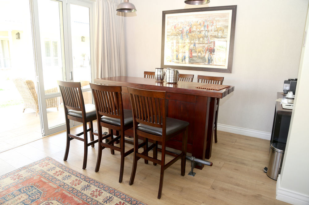 Kingsmead Guest House ハラレ エクステリア 写真